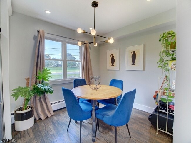 Building Photo - 43 Conforti Ave