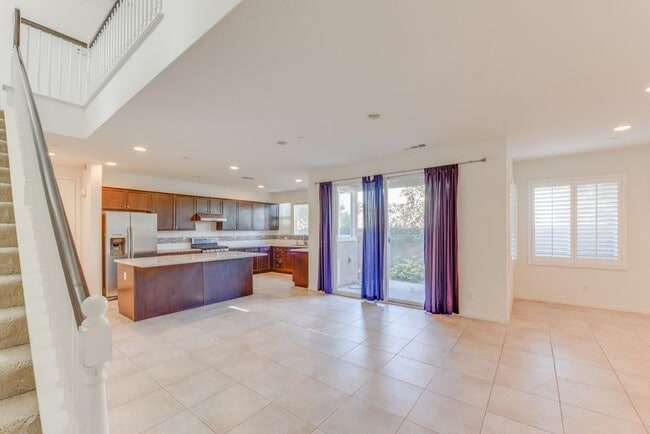 Building Photo - 7181 Logsdon Dr