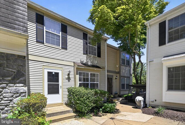 Building Photo - 10313 Bridgetown Pl