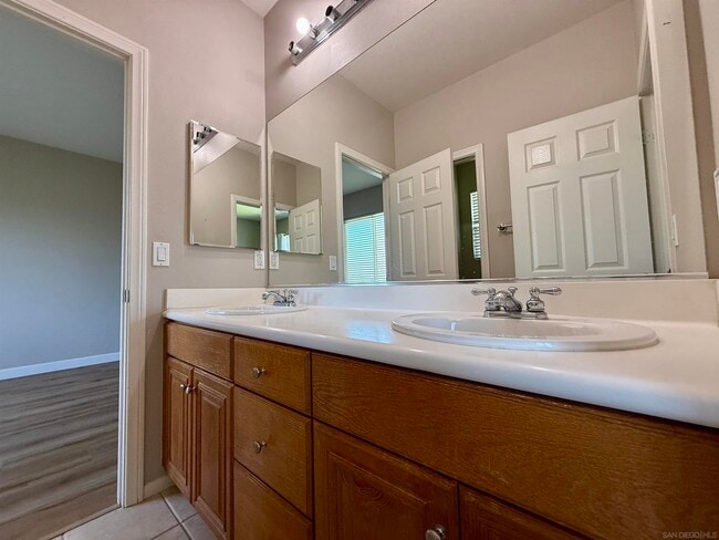 Building Photo - 2130 Pamplona Ct