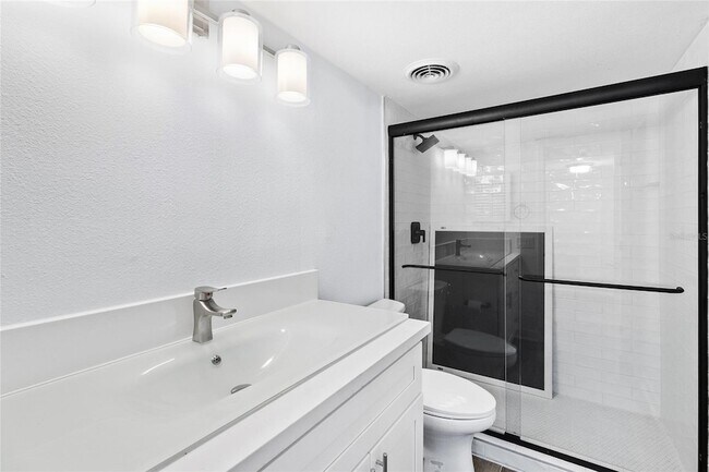 Building Photo - 505 Plaza Seville Ct