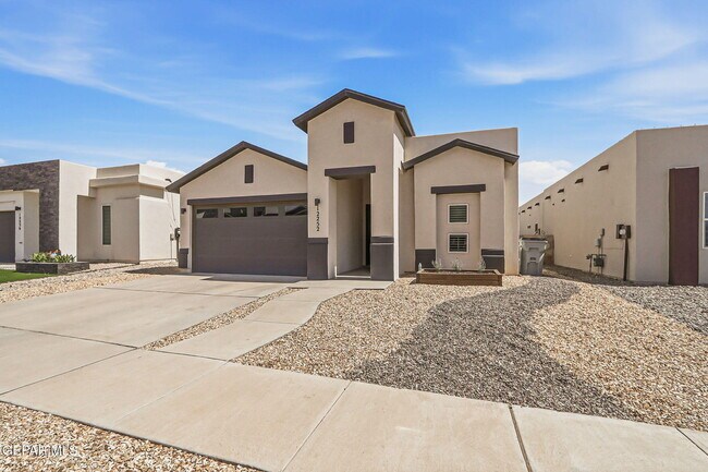 Building Photo - 12252 Desert Dove Ave