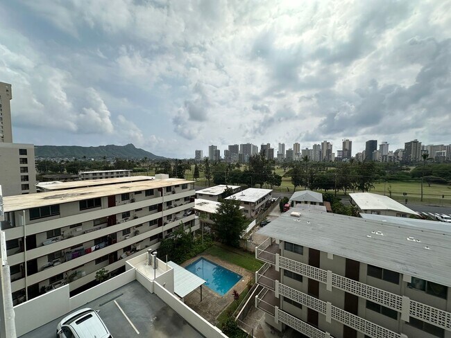 Building Photo - SV705