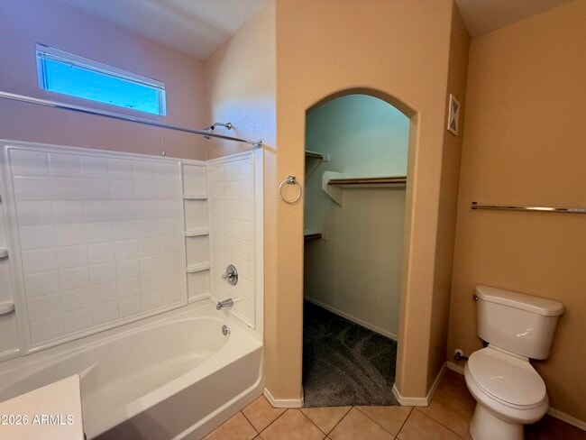 Building Photo - 18250 N Cave Creek Rd