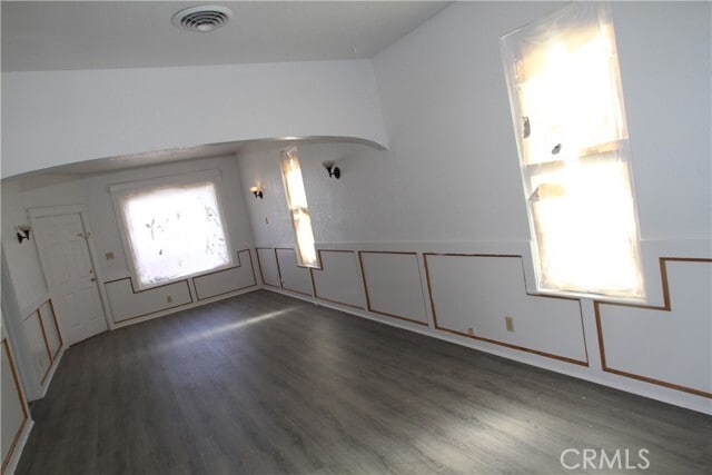Building Photo - 412 D St