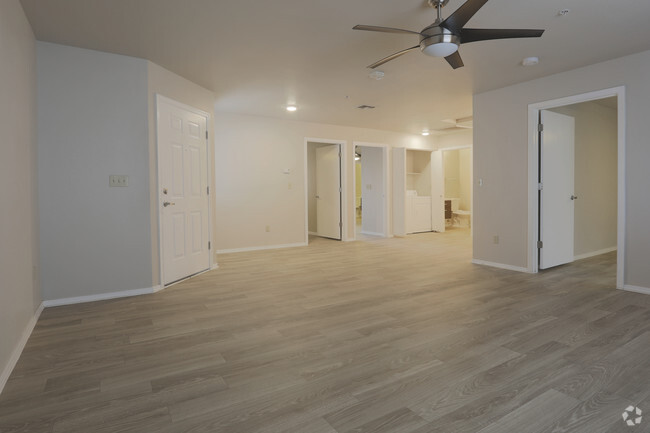 Interior Photo - The Heritage