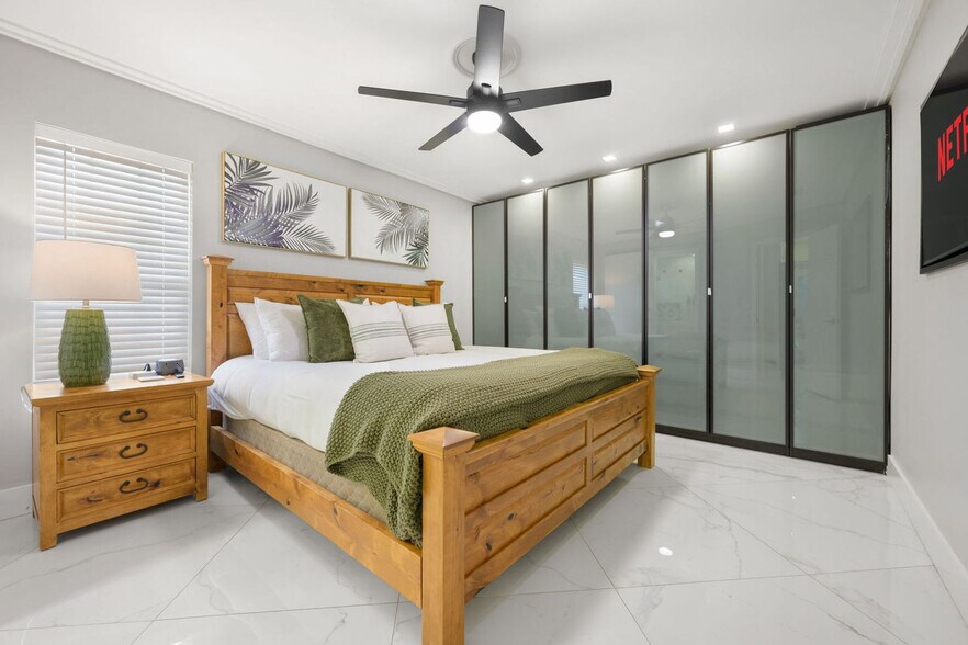 Building Photo - 10356 57th Way N