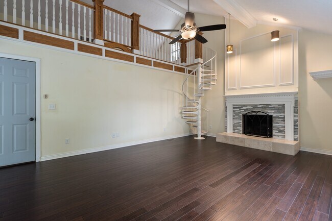 Building Photo - 2356 Olde Sawmill Blvd