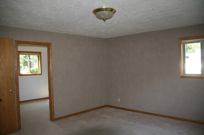 Building Photo - 3 bed house in Beresford