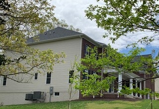 Building Photo - 1219 Forestville Dr