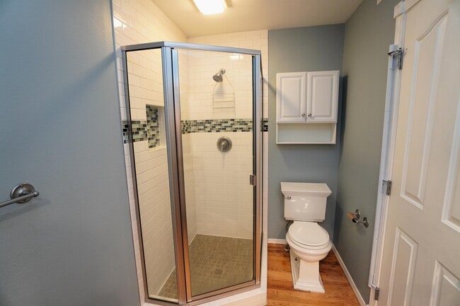 Building Photo - 2747 E Migratory Dr