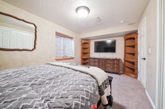 Building Photo - 13046 Mountain Crest Cir