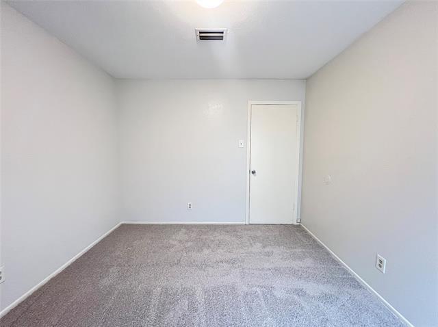 Building Photo - 2121 Spanish Trail