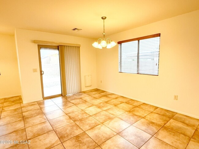 Building Photo - 4689 W Cepa Ln