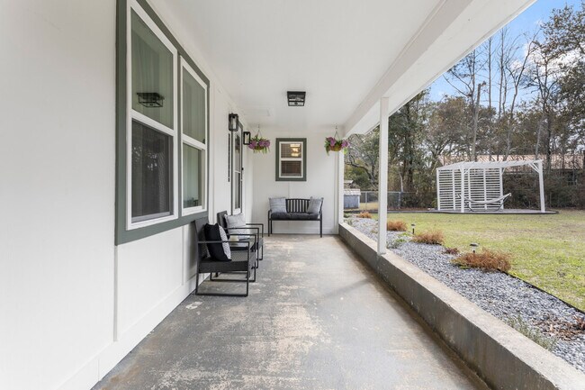 Building Photo - 10104 Johns Bayou Rd