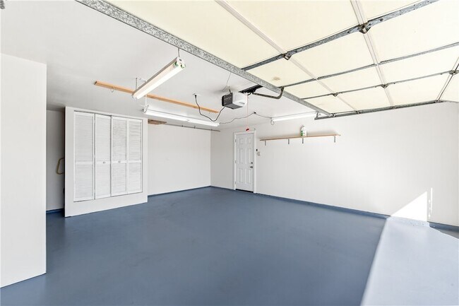 Building Photo - 6431 Brown Cir