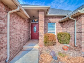 Building Photo - Cul-de-sac Lot- Deer Creek Schools- 4 Bedr...