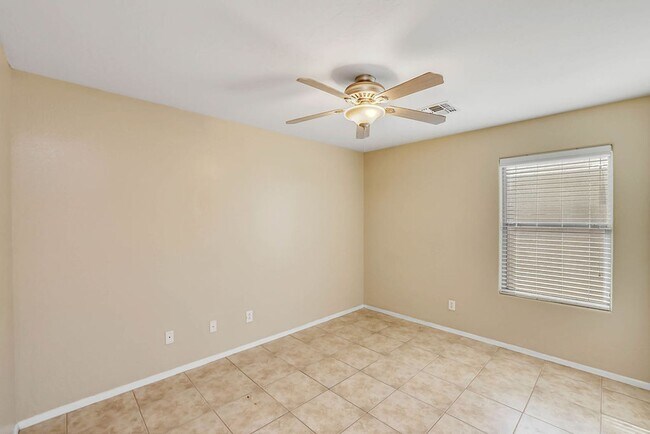 Building Photo - **Stunning 4-Bedroom, 3-Full Bath Home with Double Master Suites and Den