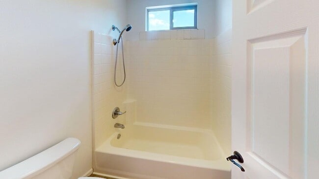 Building Photo - For Rent: "Casita de Colina" – Peaceful Living Just Minutes from Downtown Santa Fe