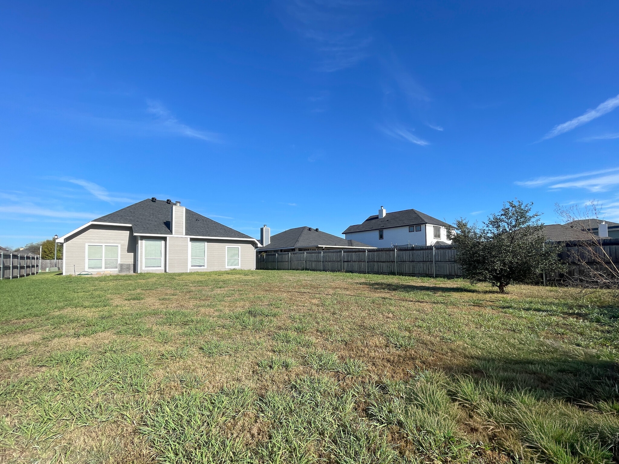 Building Photo - 10113 Condor Loop