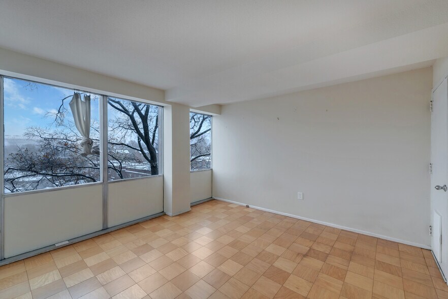 Building Photo - 1311 Delaware Ave SW