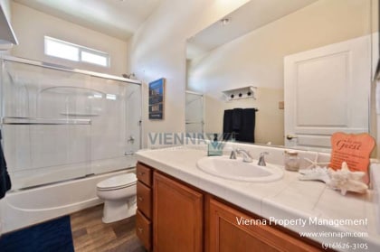 Building Photo - 5509 Sagehen Ct