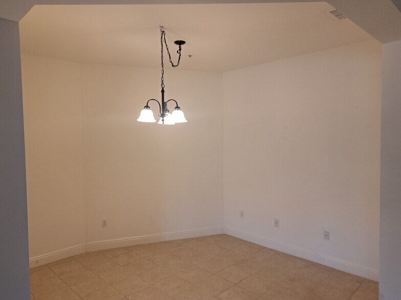 Building Photo - 23159 Amgci Way