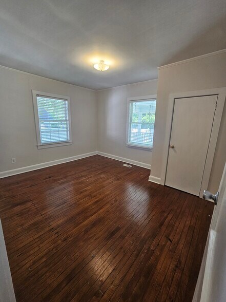 Building Photo - 5531 Wrightsville Ave