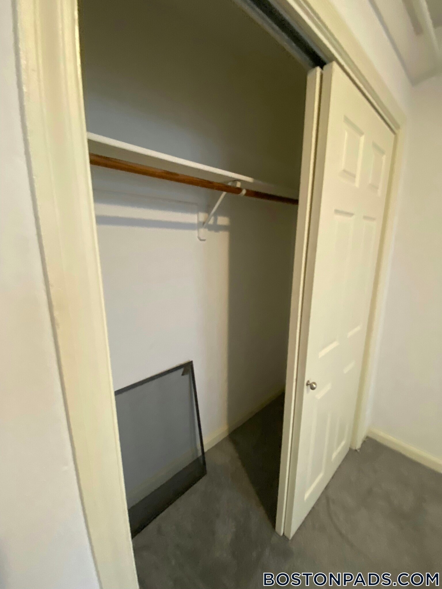 Building Photo - 19 Peterborough St