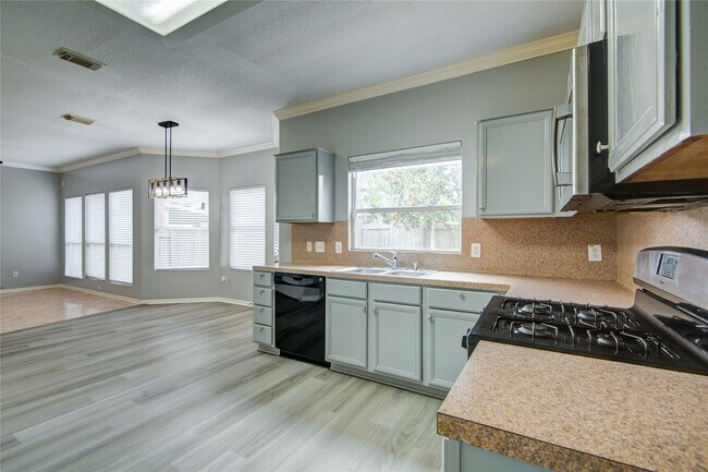 Building Photo - 19402 Hickory Meadow Ln