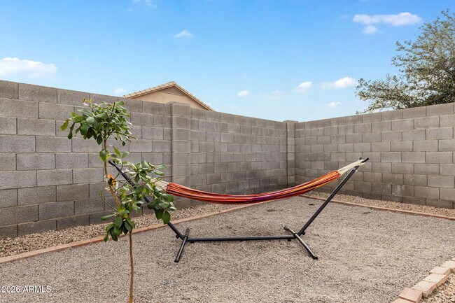 Building Photo - 2529 E Commonwealth Cir