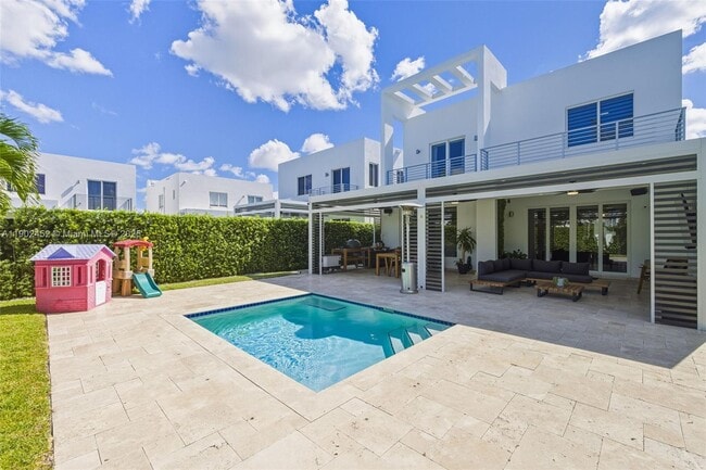 Building Photo - 10359 NW 67th Terrace