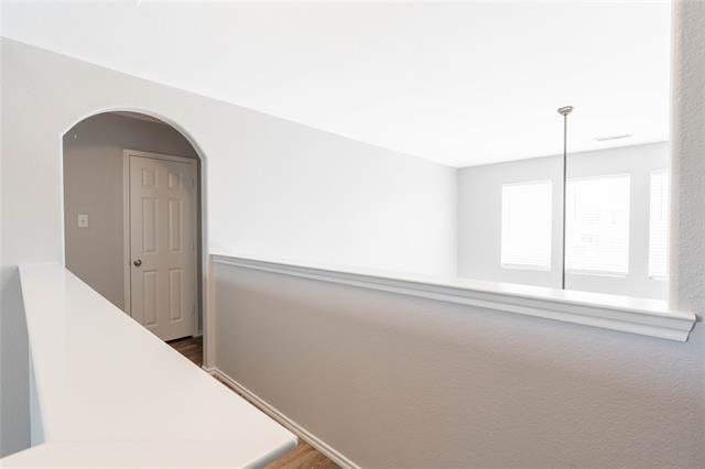 Building Photo - 2012 Meadow View Dr