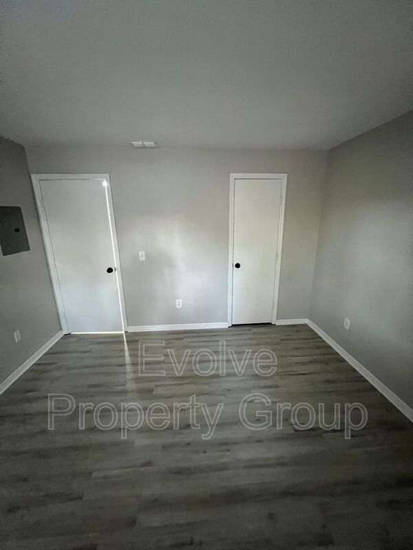 Building Photo - 4955 Orange Blvd