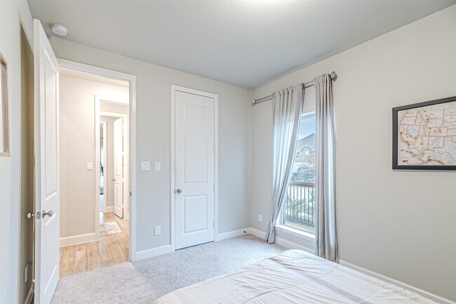 Building Photo - 15022 Concho River Wy