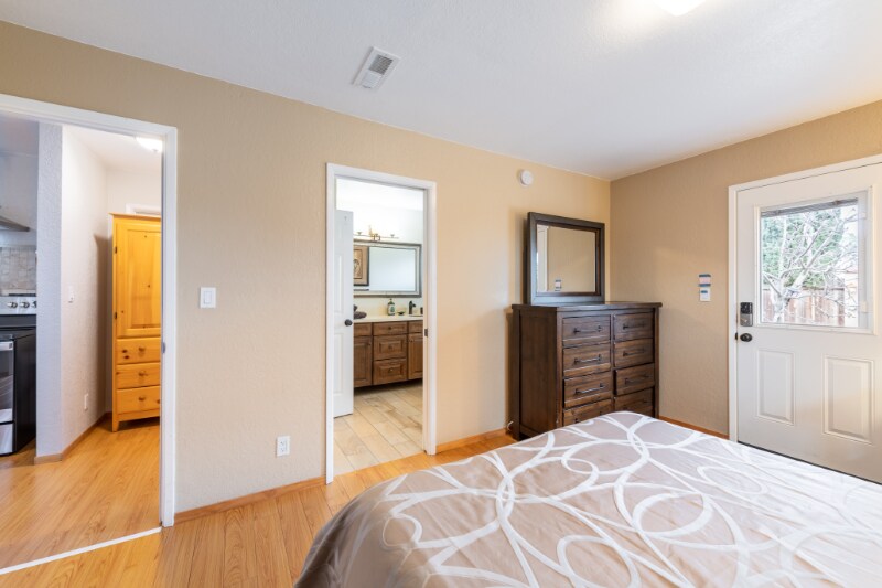 Building Photo - 1841 Bahia St