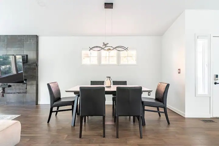 Building Photo - 16908 River Rock Dr