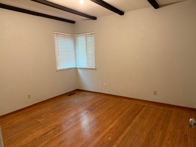 Building Photo - 339 Taurus Ave