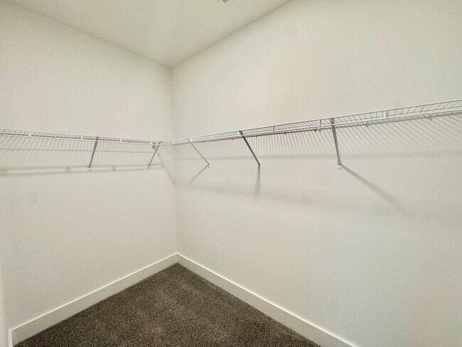 Building Photo - Beautiful NEW 2-Bed, 2- Bath Apartment in Rock Hill!