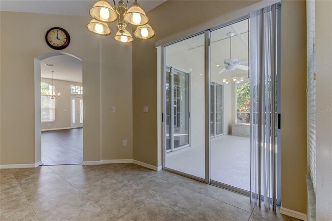 Building Photo - 3773 Pendlebury Dr