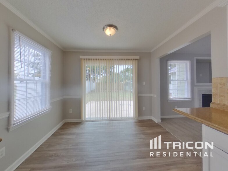 Building Photo - 7325 Fallow Ln