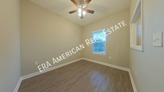 Building Photo - 2 Arabelle Cv