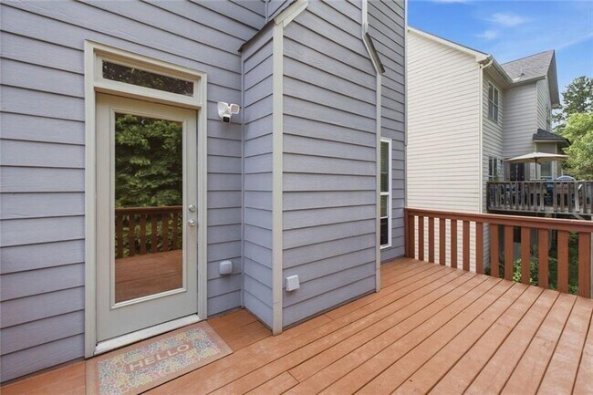 Building Photo - 518 S Fortune Way