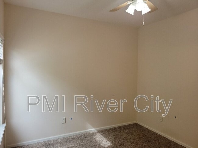 Building Photo - 14283 Big Spring St