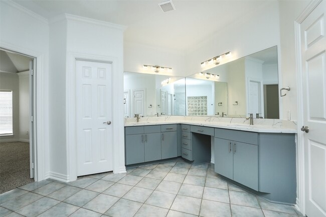 Building Photo - 1715 Cottage Landing Ln