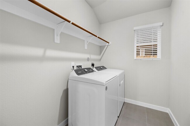 Building Photo - 6338 Brazos Trl Dr