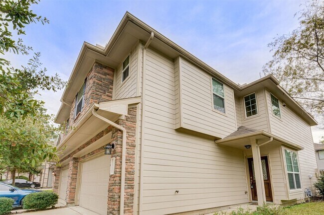 Building Photo - 23 Fairlee Ct
