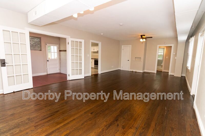 Building Photo - 5880 Dayton Blvd