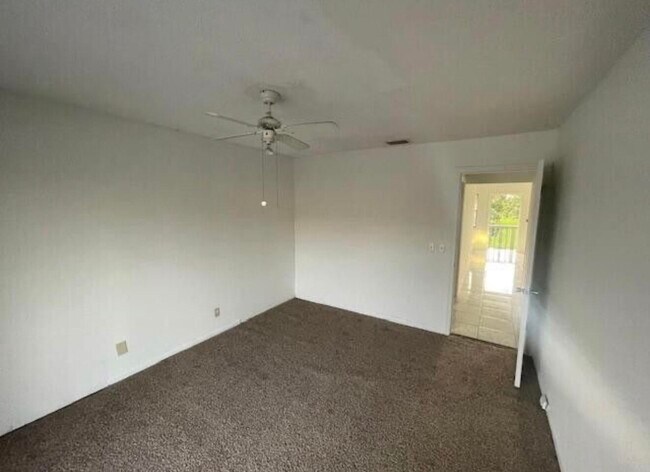 Building Photo - 66 Easthampton C