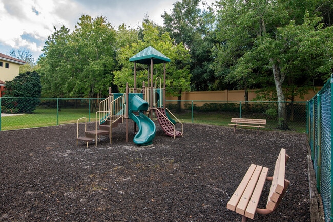 Building Photo - 49 SE Sedona Cir